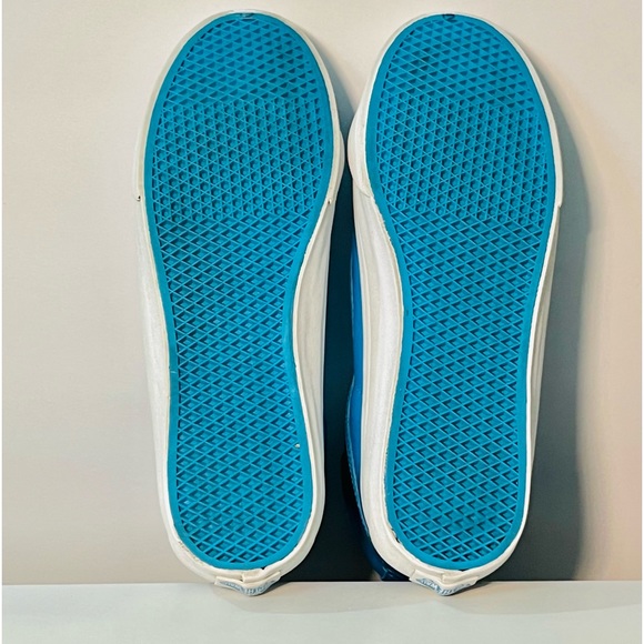 Vans Neon Blue Sk8 Hi Leather Skate Shoes - Picture 6 of 7